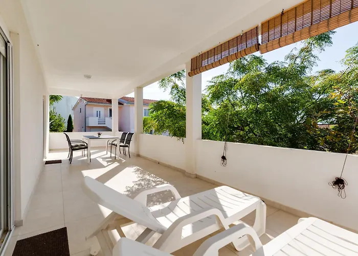 Appartement Ive 2 *
